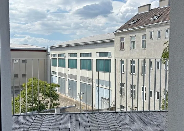 Altbaujuwel Mit Terrasse, 20 *